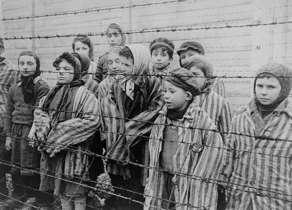 Bukovszky: Nem elég csupán emlékezni a holokauszt áldozataira