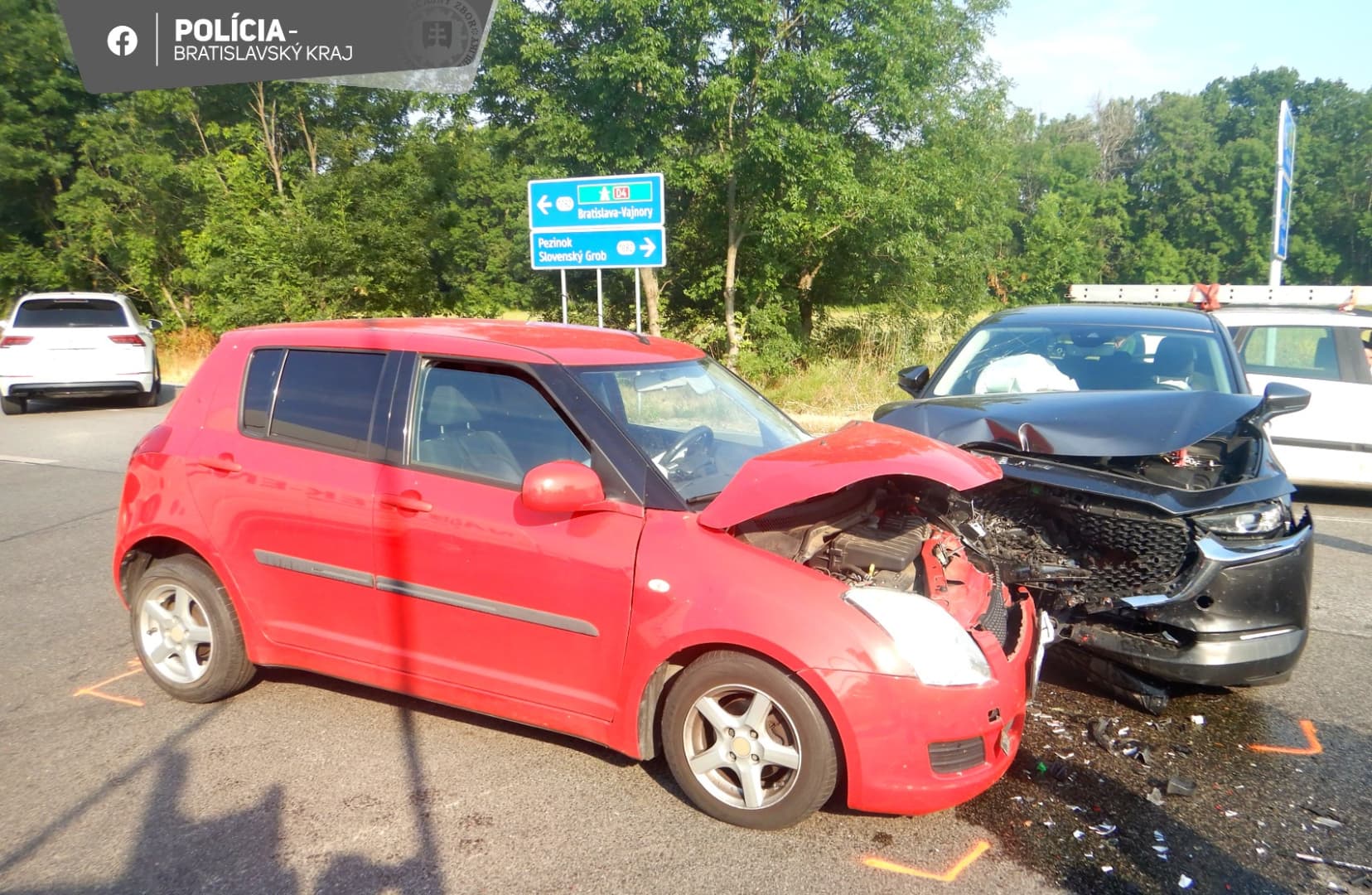BALESET: Egy Suzuki és egy Mazda ütközött, megsérült egy idős nő