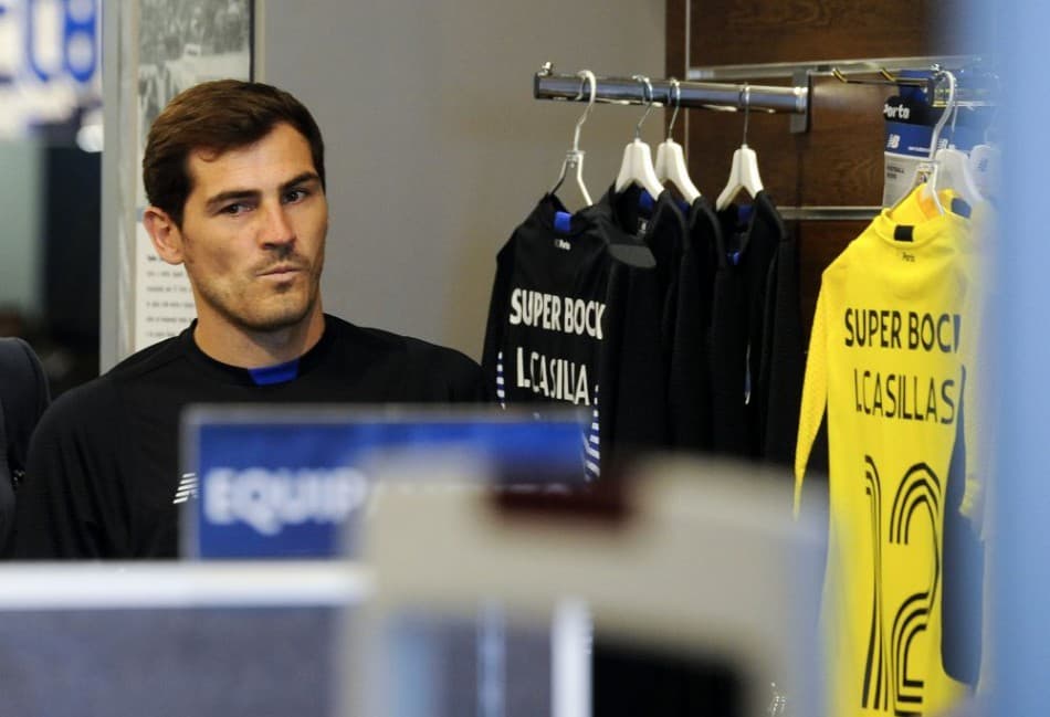 Iker Casillas munkát kapott az FC Portónál