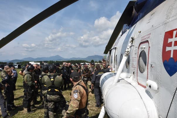 A Honvédelmi Minisztérium több mint 1,4 millió euró értékben vásárol terepjárókat a katonai rendőrségnek