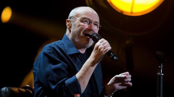 Phil Collins elbúcsúzott a rajongóitól, lejátszotta utolsó koncertjét - rossz az egészségi állapota