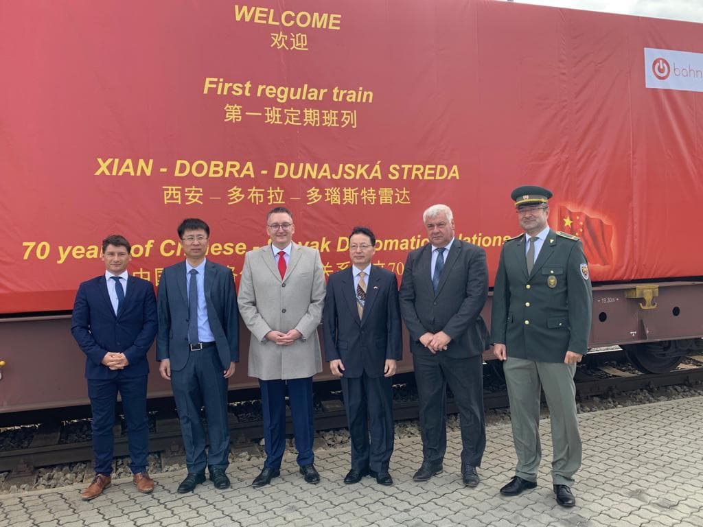Befutott az első kínai tehervonat Dunaszerdahelyre! (FOTÓK, VIDEÓ)