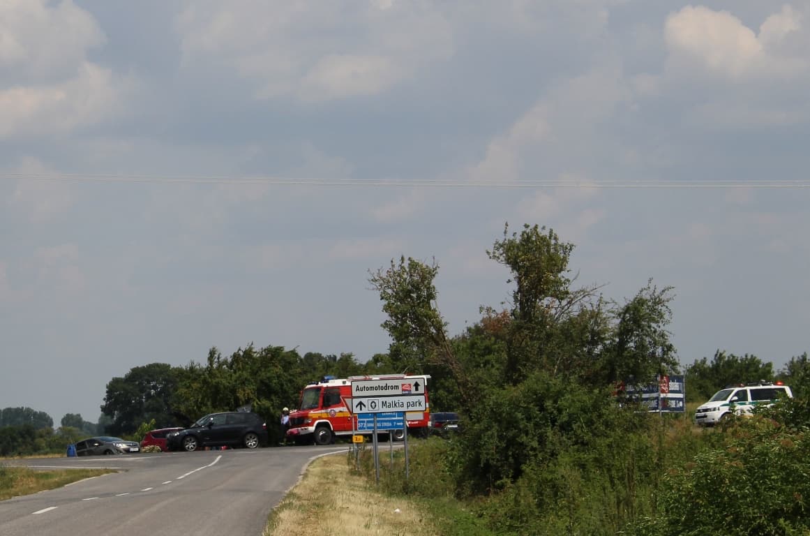 Súlyos baleset a légi úton: két személyautó ütközött a Slovakiaringnél, többen megsérültek