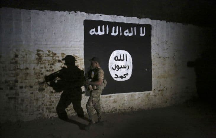 Az Iszlám Állam fegyveresei megtámadtak egy börtönt Afganisztánban, több civil meghalt