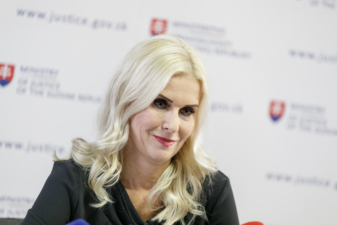 Az SMS-bajnok "majmocska" ügyében megszólalt a Híd: Jankovská azonnal mondjon le bírói tisztségéről!