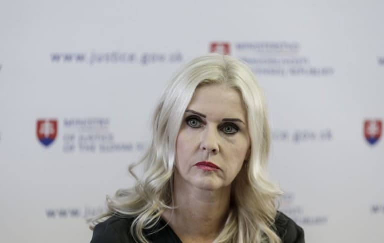 Danko kivizsgáltatná, miért szűnt meg csendben Jankovská képviselői mandátuma