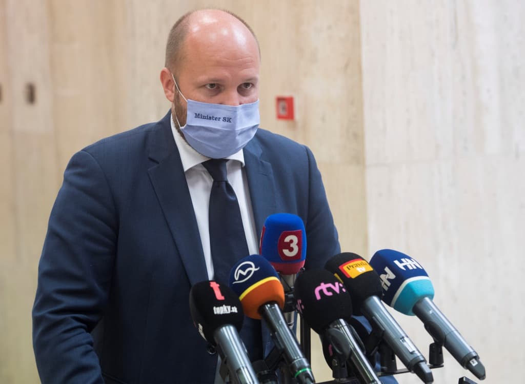 Naď szerint kezd nagyon rosszra fordulni a helyzet a szlovákiai kórházakban