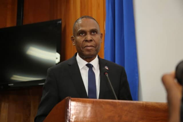 A haiti parlament menesztette a miniszterelnököt a kormány cselekvésképtelensége miatt