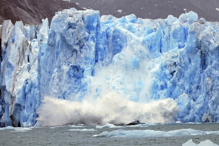 Egy tonna szén-dioxid kibocsátása 3 négyzetméternyi jég olvadását idézi elő