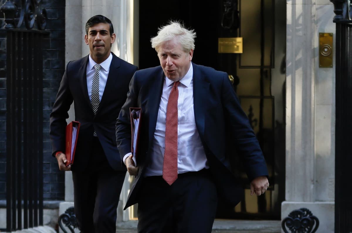 „Minél hamarabb távozik, annál jobb” – kitálalt egykori főtanácsadója Boris Johnsonról