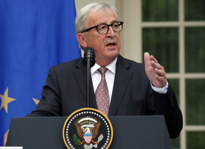 Juncker: Itt az ideje, hogy Európa saját kezébe vegye a sorsát