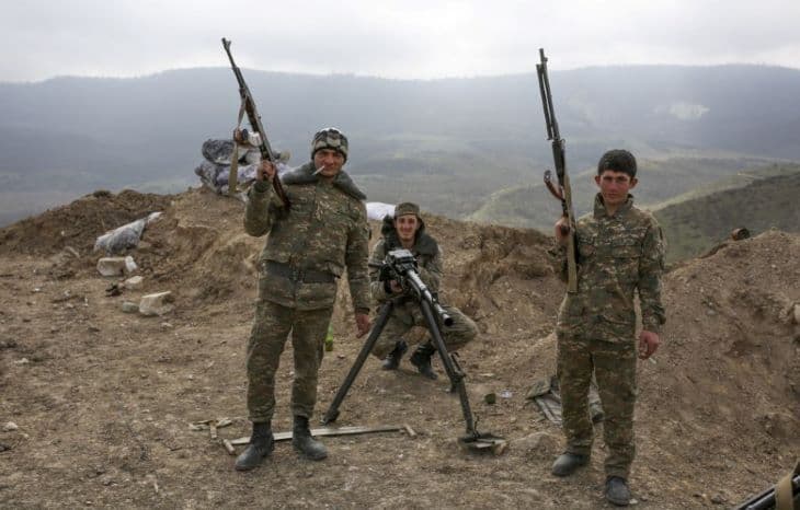 Hegyi-Karabah - Örményország több mint 2300 katonáját vesztette el a harcokban