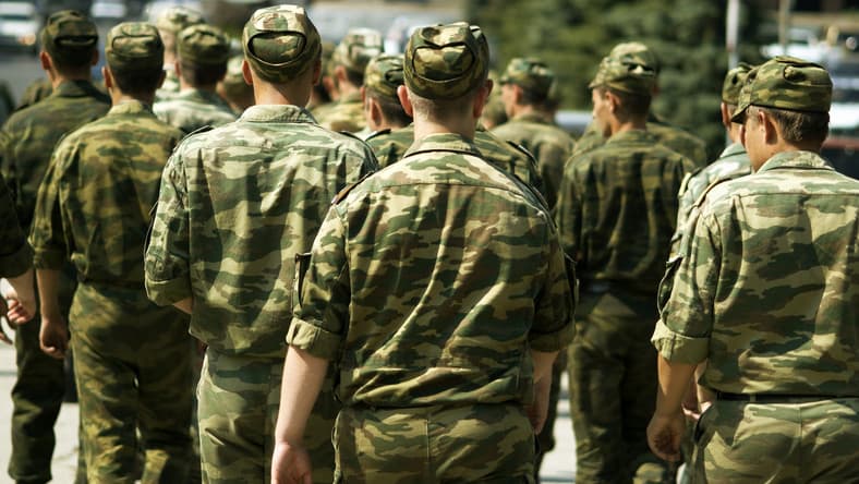 A szlovák katonák rendben vannak, a minisztérium kapcsolatban van a parancsnokukkal