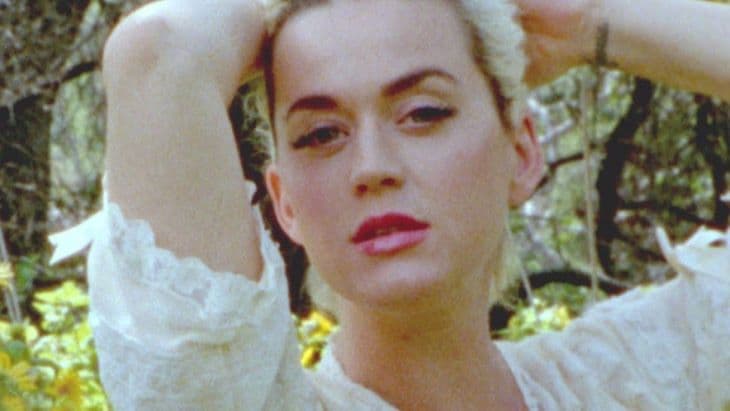 Katy Perry pucérkodott legújabb klipjében 18+ (VIDEÓ)