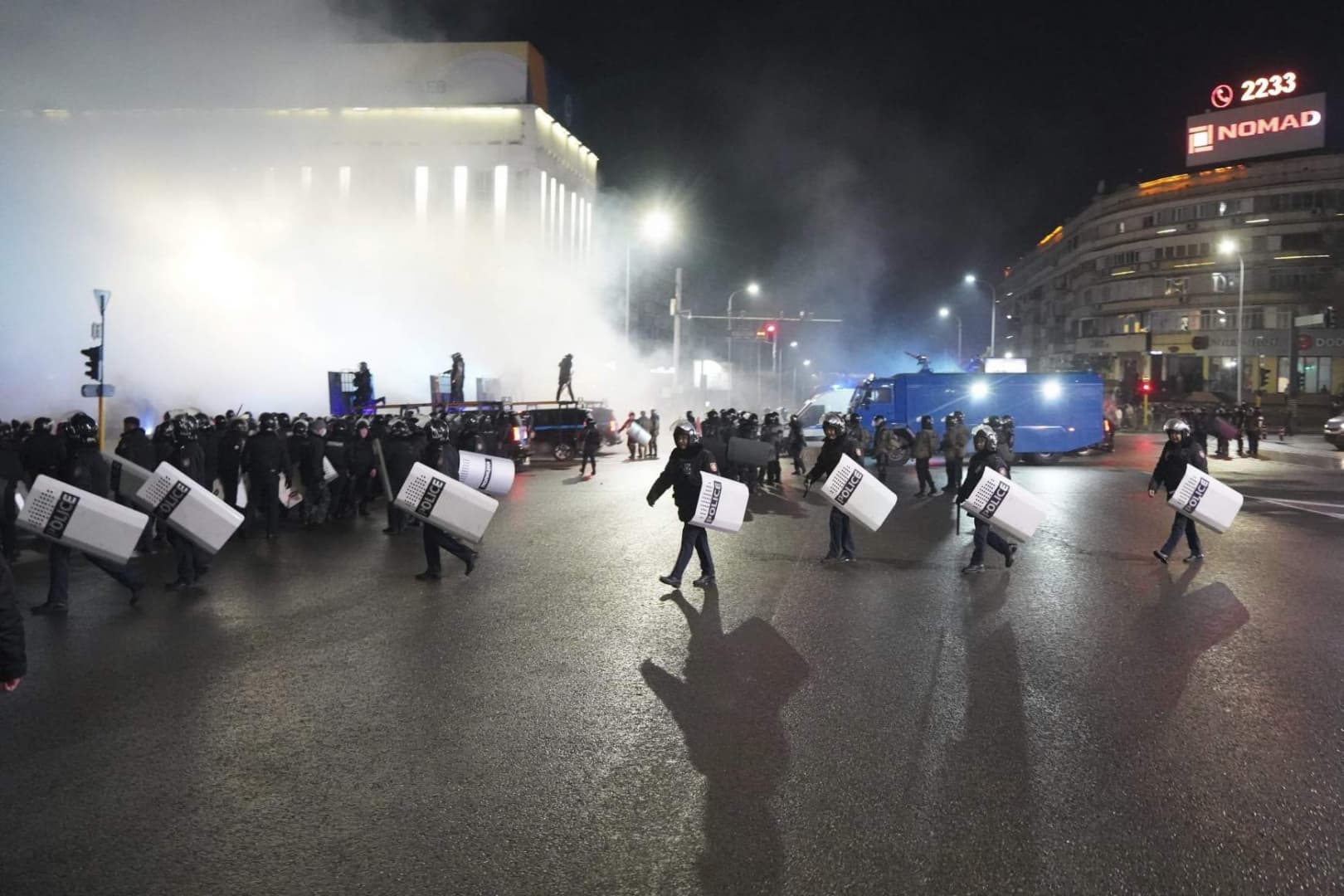 Kazah tüntetések - Moszkva megemelte Bajkonur terrorelhárítási keretét