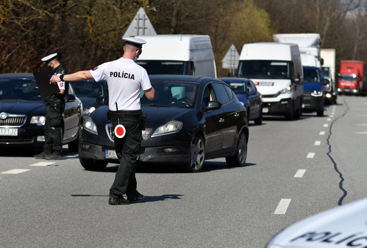 Egyre több a részeg autós Szlovákiában, a rendőrök ezért visszatérnek az utakra