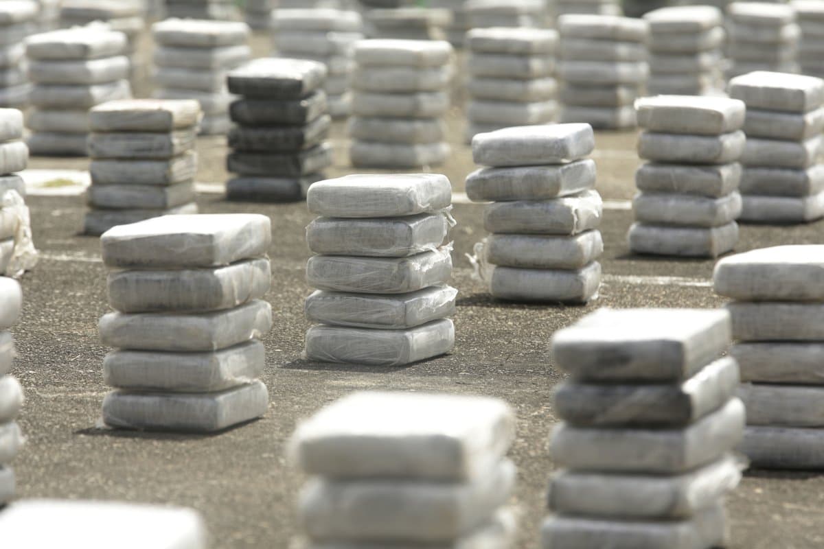Több mint 7,5 tonna kokaint foglaltak le egy kolumbiai-amerikai közös műveletben