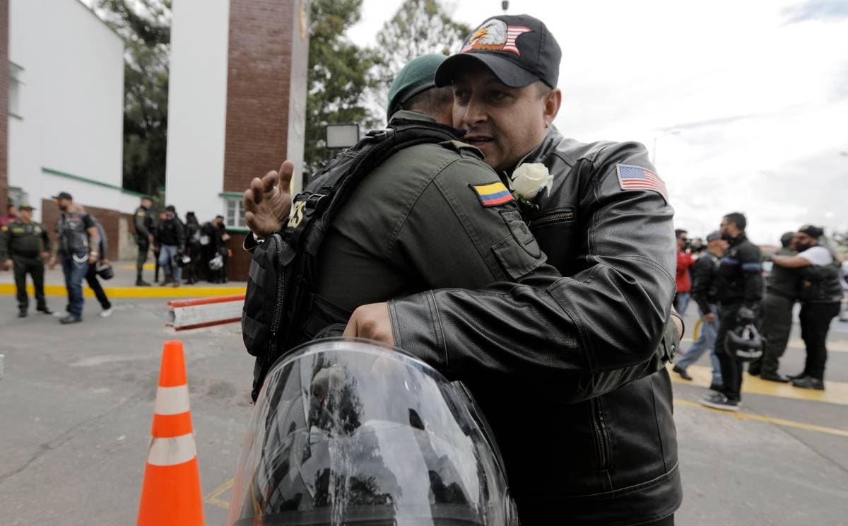 Keményen lépnek fel a kolumbiai gerillák ellen, miután hozzájuk kötik a 21 áldozatot követelő robbantást