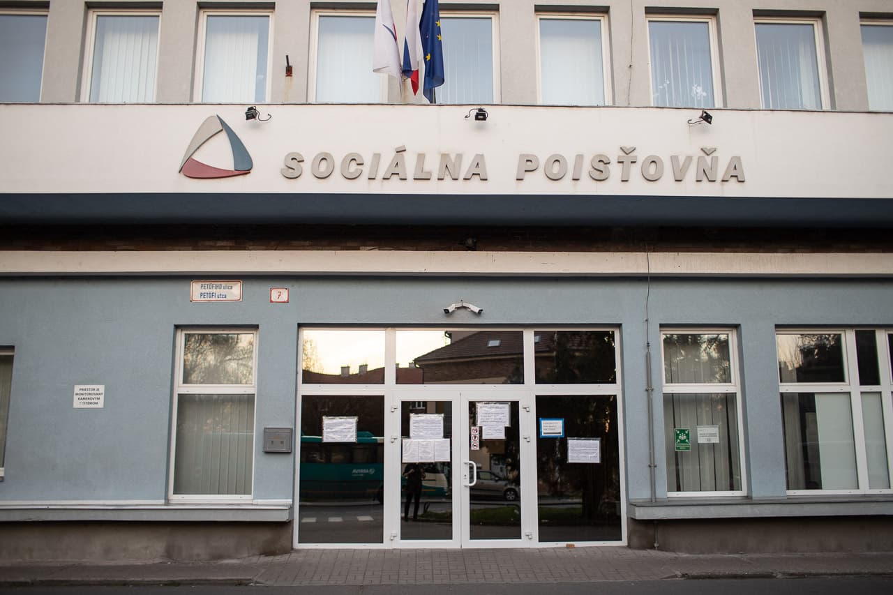 Kétnyelvű levélben ígérnek adósságeltörlést a Dunaszerdahelyi járásban, a Szociális Biztosító csalókra figyelmeztet