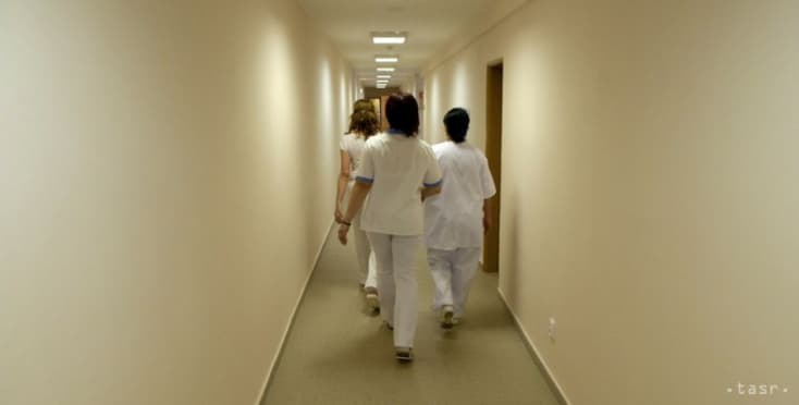 Heger ukrajnai egészségügyi alkalmazottakkal oldaná meg az orvos- és nővérhiányt Szlovákiában