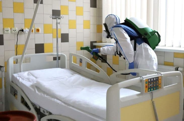 Koronavírus - Elérte kapacitásának határát az első kórház Bécsben