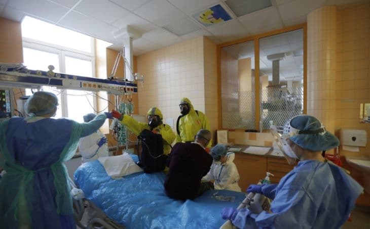 A cseh kormány január 22-ig meghosszabbította a rendkívüli járványhelyzetet