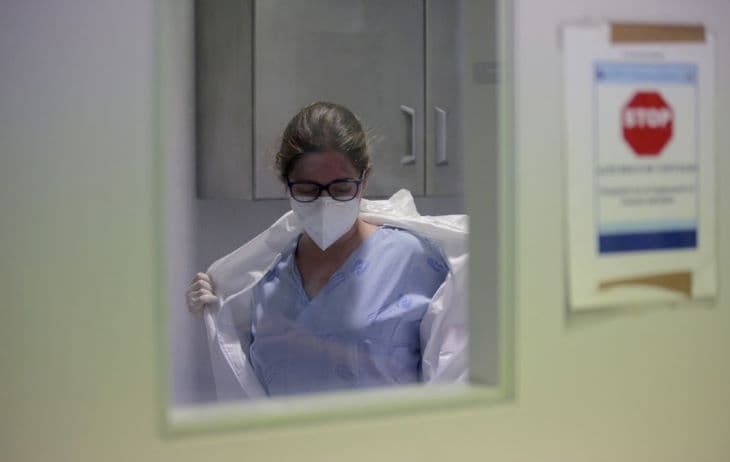 Portugáliában meghaladta a 800 ezret az eddig regisztrált koronavírus-fertőzöttek száma