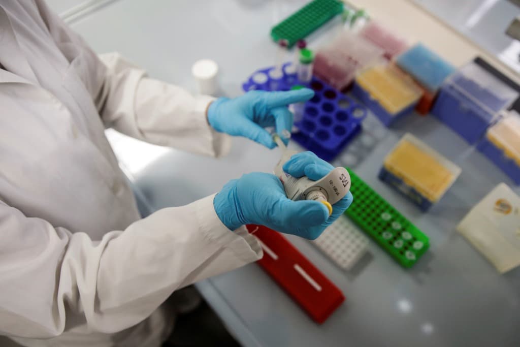 KORONAVÍRUS: Több mint 1600 PCR-teszt lett pozitív, a fertőzöttségi arány meghaladja a 20 százalékot