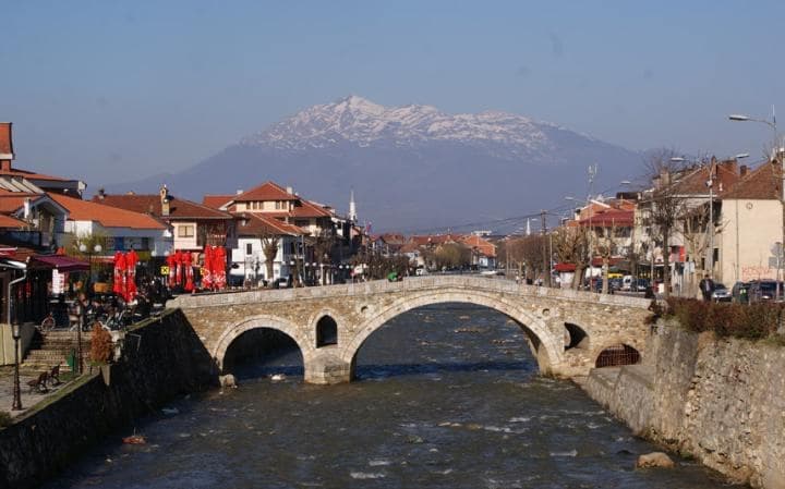 Koszovóban újra kijárási tilalmat vezetnek be