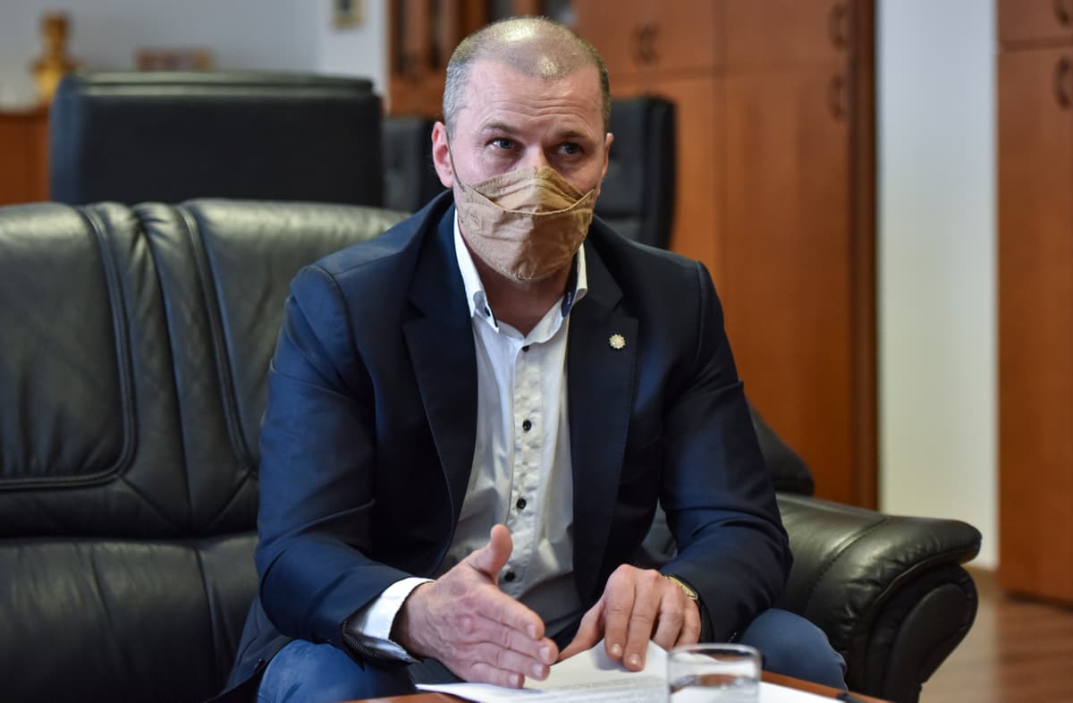 Komoly ügy a szlovák rendőrfőkapitány meggyanúsítása, következményei lehetnek – reagált Čaputová és a kormánypártok