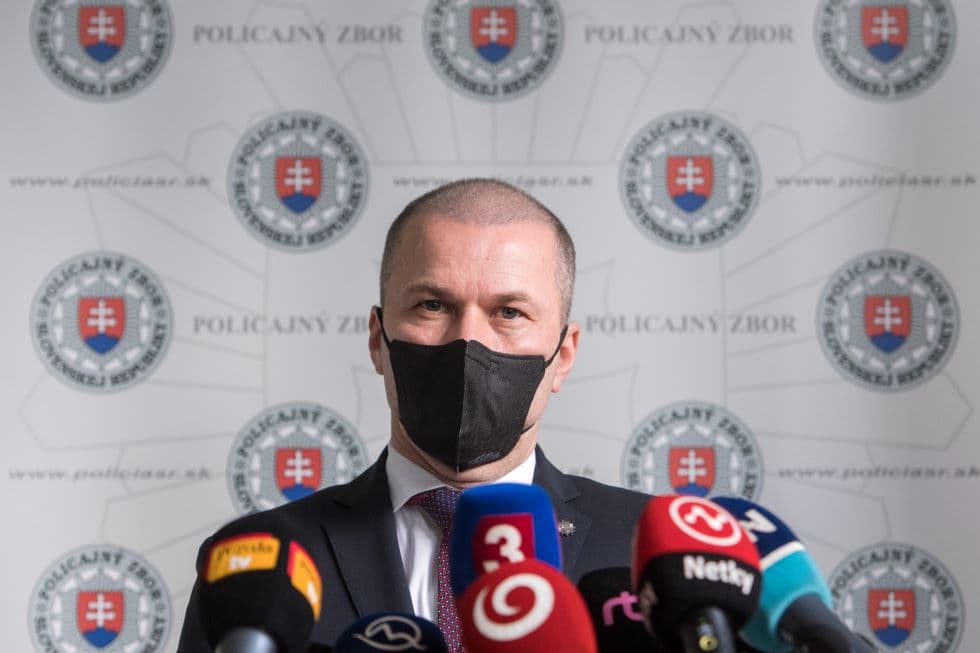 Lefejezhetik a rendőrséget a szlovák bűnüldöző szervek belháborújában, Kovařík azonban rámutatott, hogy azért van itt egy kis bibi