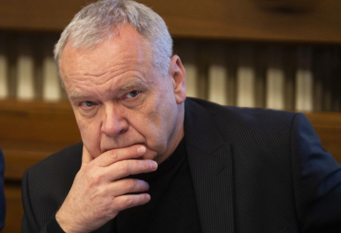 Peter Kresák tagadja, hogy besúgó lett volna, Matovič  tovább vádaskodik