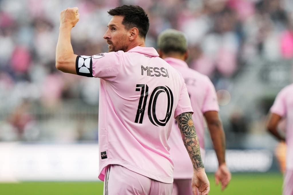Messi két góllal és egy gólpasszal segítette új csapatát