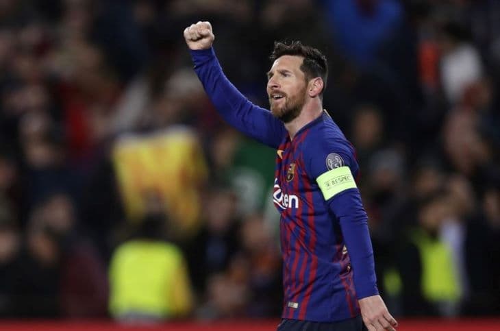 Messi képét vetítették a milánói dómra - FOTÓ
