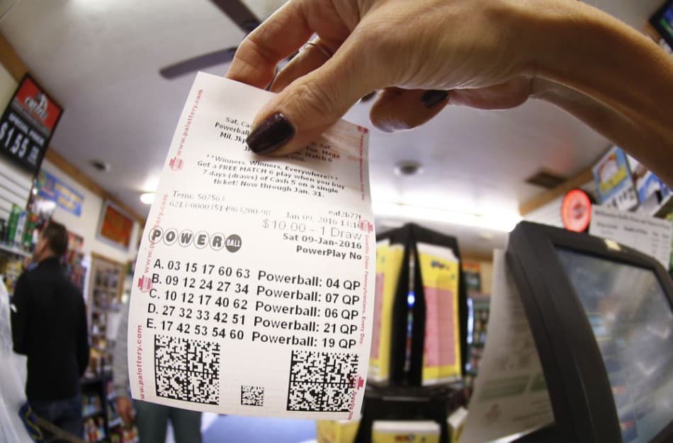 Milliókat nyertek a lottón, de végül kiderült, hogy csalásnak köszönhetően jutottak többmilliós összeghez