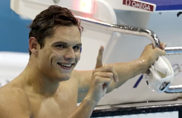 Visszatér az úszáshoz az olimpiai bajnok