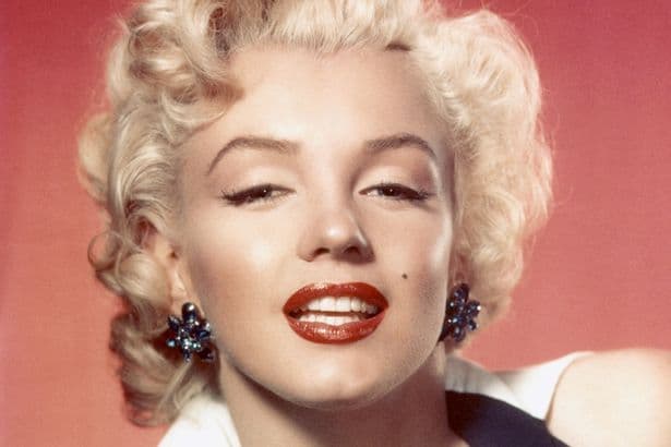 Rekord áron kelt el egy árverésen Marilyn Monroe Arany Glóbusz-díja