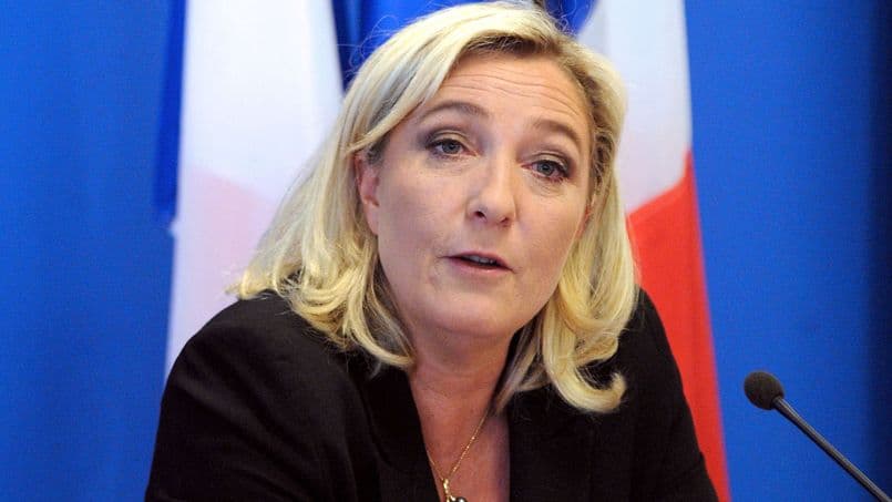 Az euró megszüntetését javasolja Le Pen