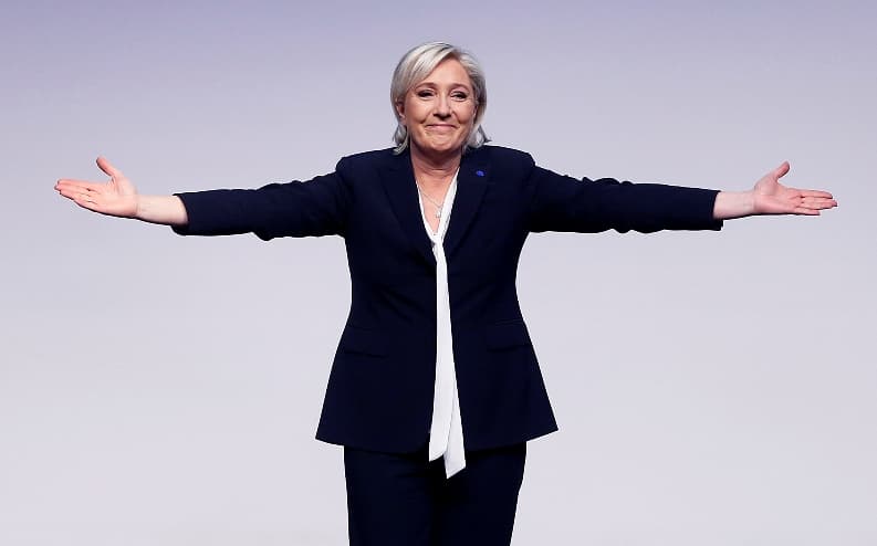 "Ha Marine Le Pen győz, vége az EU-nak"