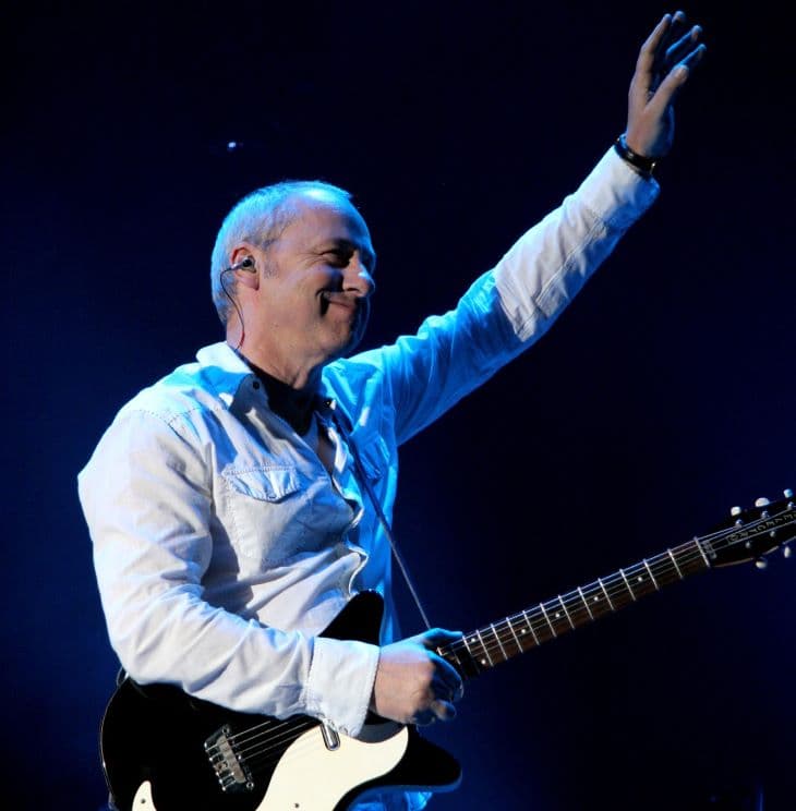 Árverésre bocsátják Mark Knopflernek, a Dire Straits frontemberének gitárjait Londonban (VIDEÓ)