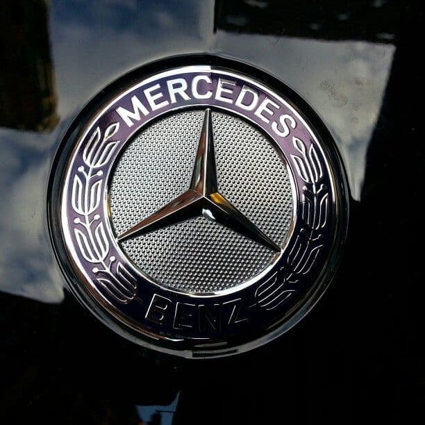 Áprilisban eladási rekordot ért el a Mercedes-Benz