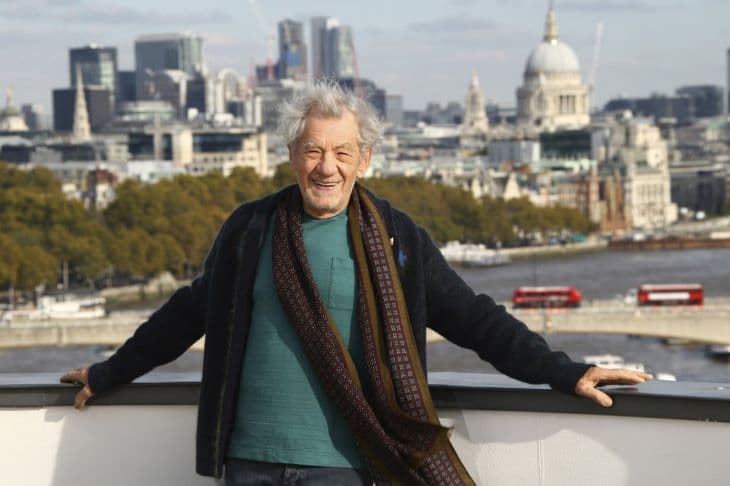 Ian McKellen és Andrew Scott a brit színházi világ legrangosabb elismerésében részesült