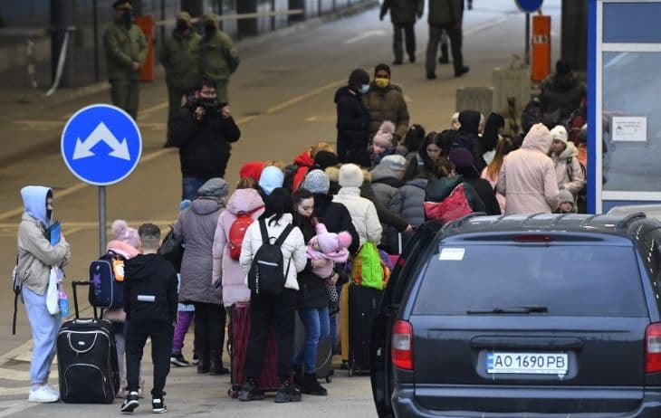 Riasztó méreteket ölt a menekültáradat a kassai vasútállomáson