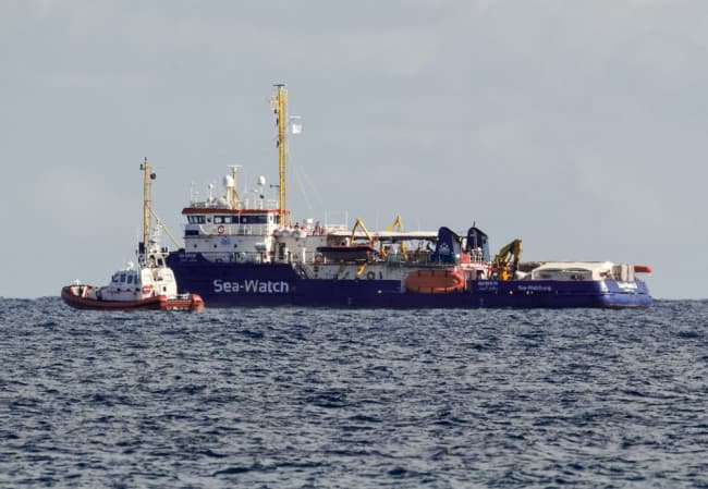 Az olasz hatóságok elengedték a Sea-Watch 3 nevű mentőhajót