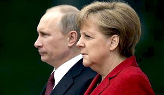 Putyin és Merkel támogatja az atomalku fenntartását