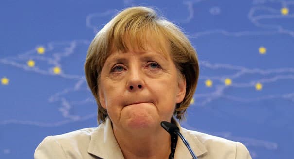 Angela Merkel megint remegni kezdett egy nyilvános rendezvényen – VIDEÓ
