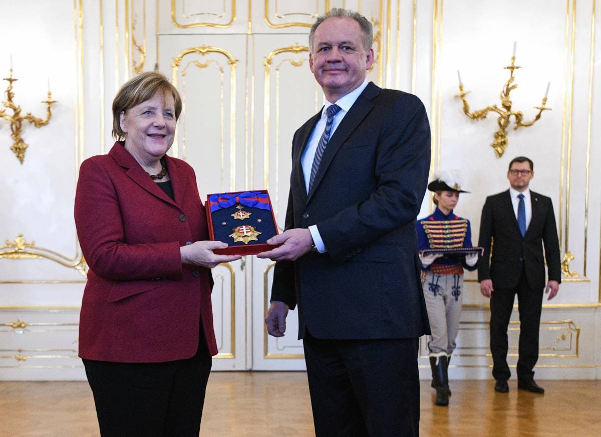 A legmagasabb állami kitüntetést kapta Kiskától Merkel