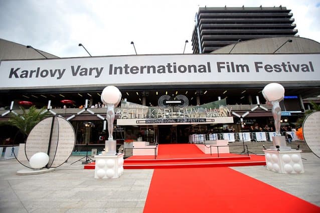 Tizenkét filmet vetítenek a filmfesztivál versenyprogramjában Karlovy Varyban