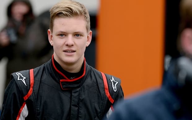 Michael Schumacher fia Forma-4-es csapathoz szerződött