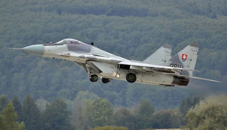 Öreg tragacsok a szlovák MiG-ek, és ez már a BBC-nek is feltűnt